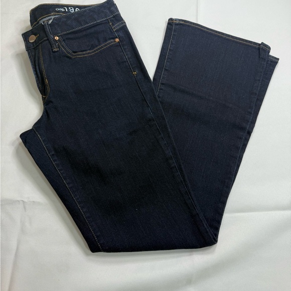 GAP Blue Straight Leg Jeans Classic Denim - Picture 3 of 7